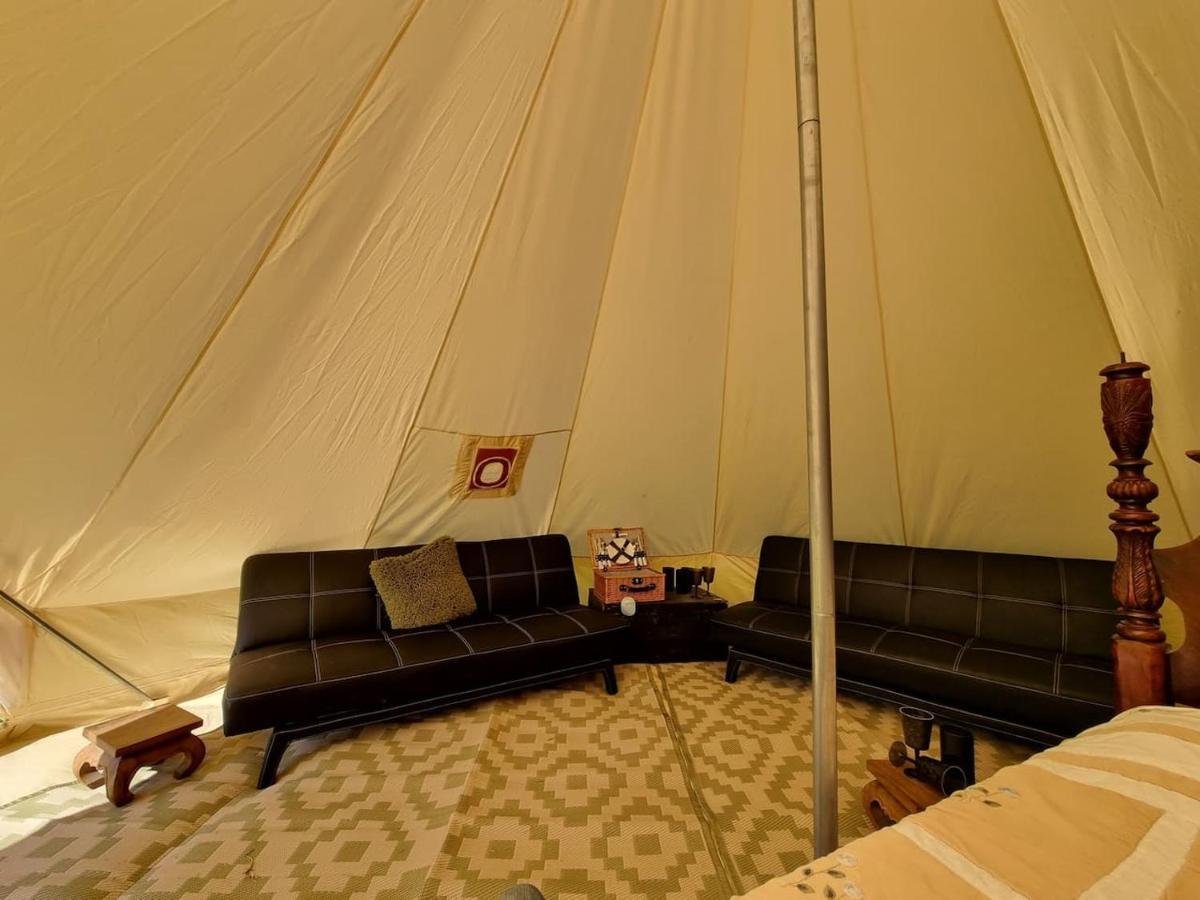 Ifield Glamping In Style Bell Tent酒店 外观 照片